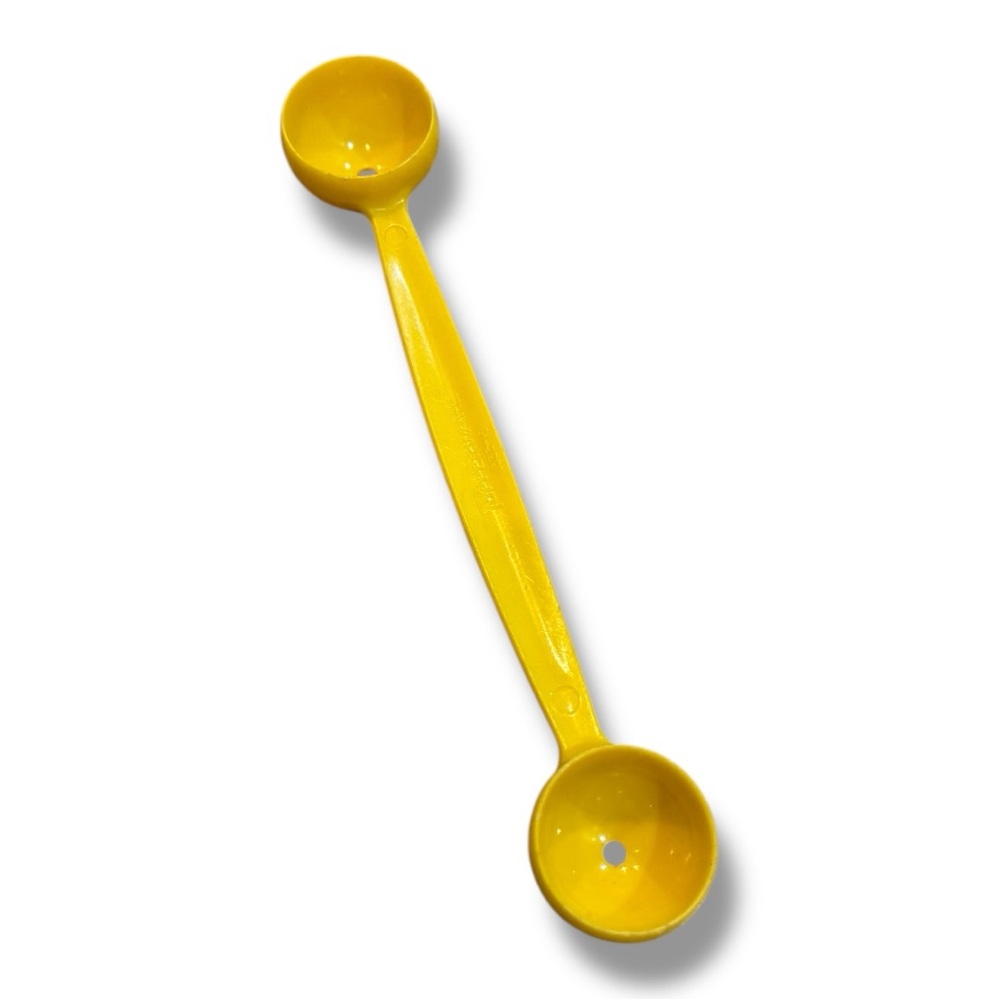 VINTAGE TUPPERWARE 60-70s Yellow Melon Baller Kitchen Tool Gadget Collectible